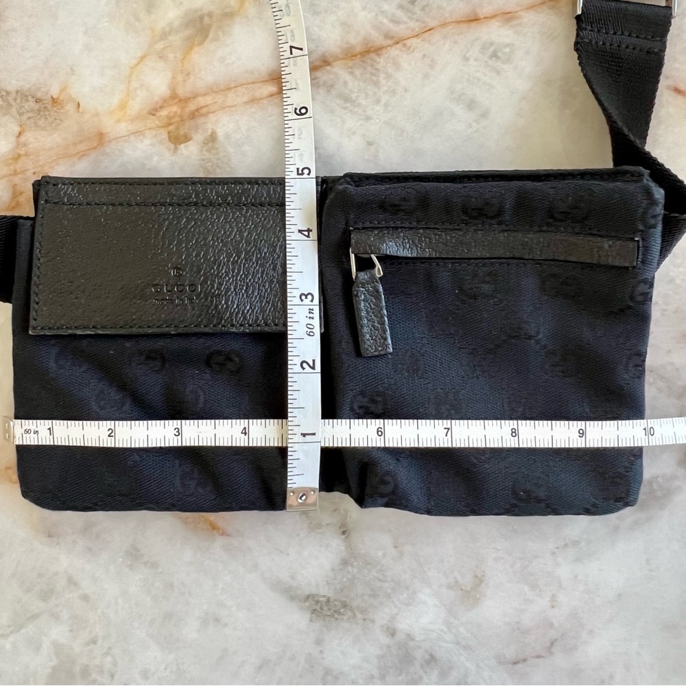 Gucci Black Logo Fabric Fanny Pack Belt Bag with Leather Details & Pockets - Picture 12 of 14